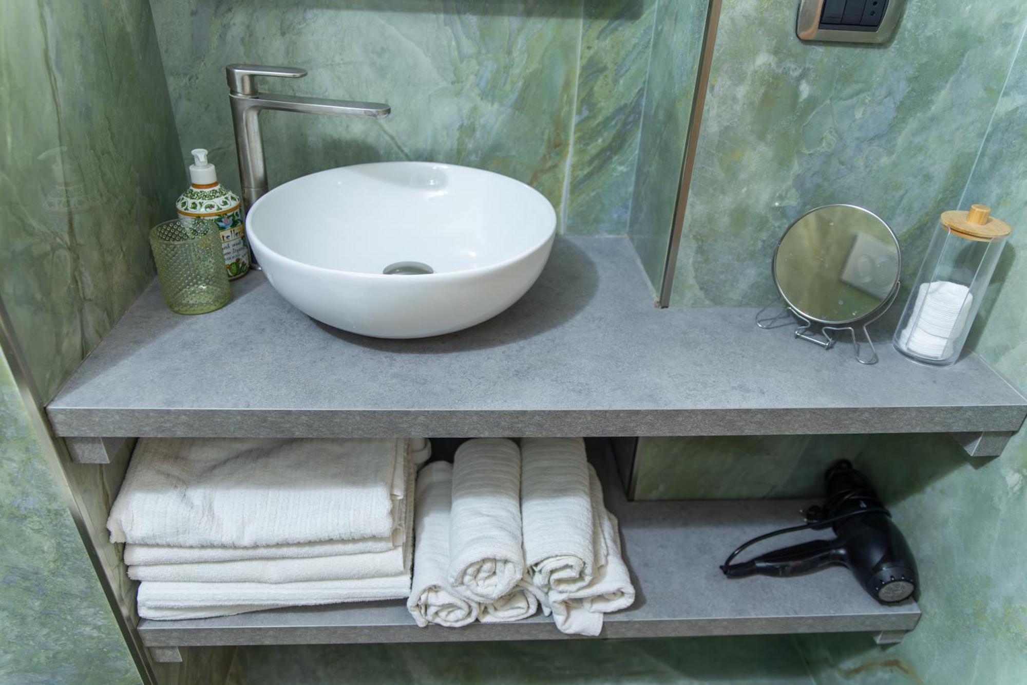 !Subway To Duomo! Modern Loft With Ac And Free Wifi Lägenhet Milano Exteriör bild